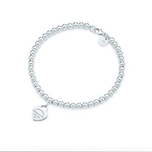 Tiffany’s bead bracelet
